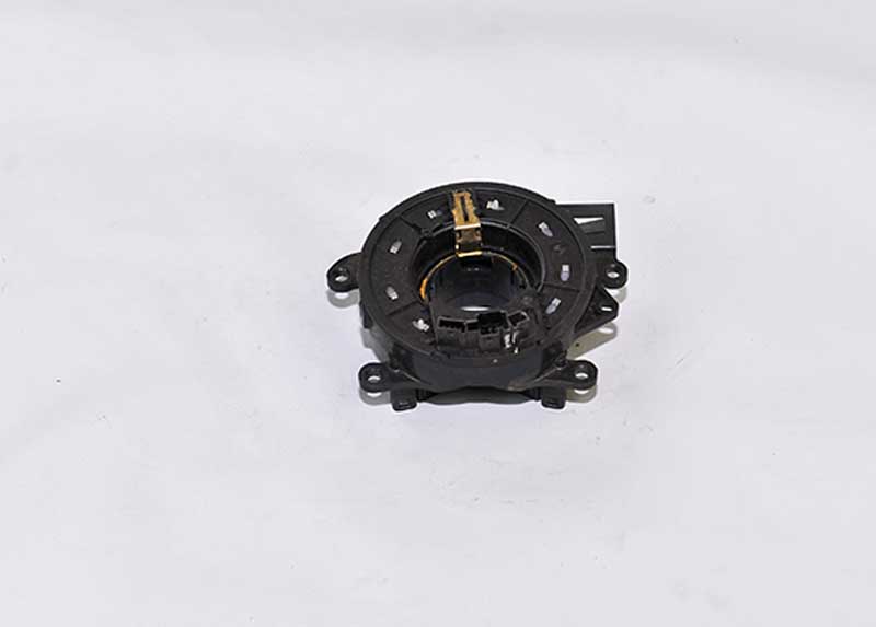 MİNİ COOPER CLUBMAN ÇIKMA YEDEK PARÇA BMW ÇIKMA YEDEK PARÇA  E 60 KASA 5 SERİSİ DİREKSİYON SARGISI